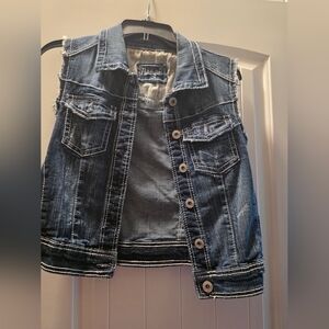 Amethyst Jeans Blue Denim Vest